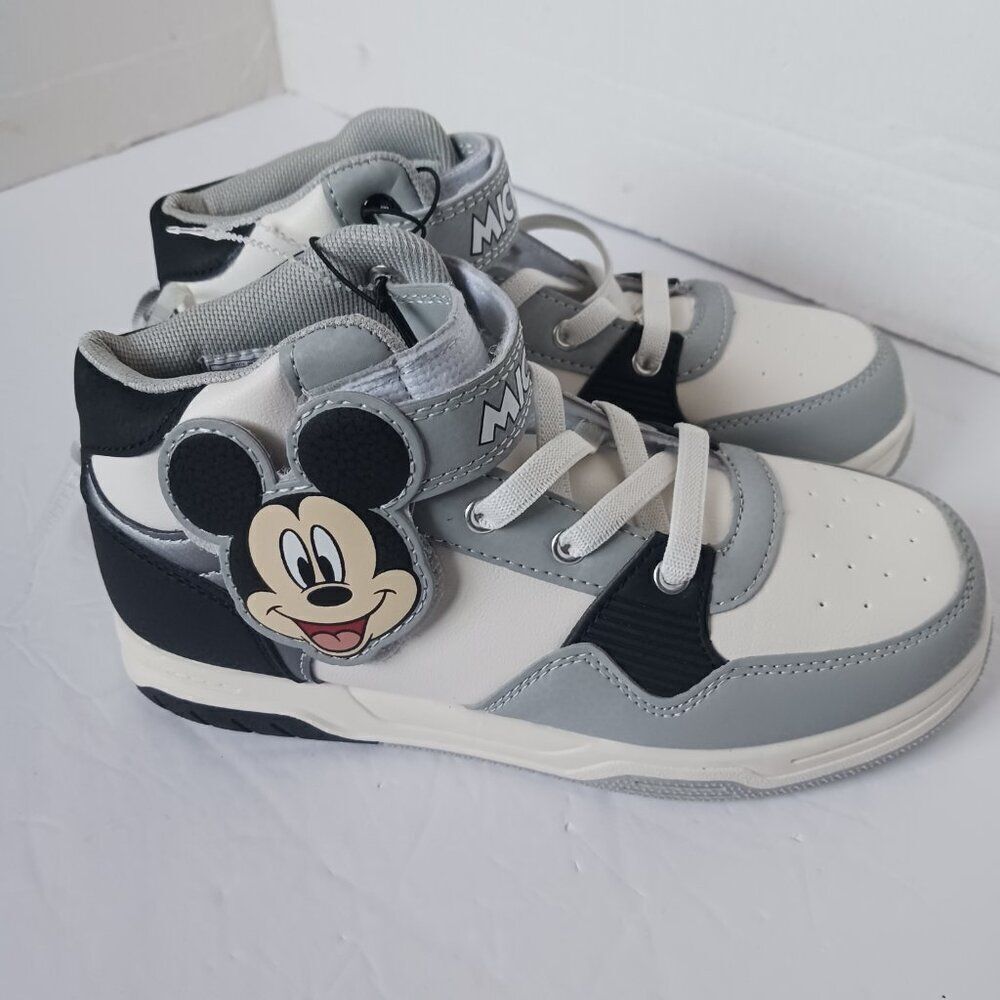 Disney Mickey Mouse High Top Big Kid Sneaker size 4 Unisex Shoes